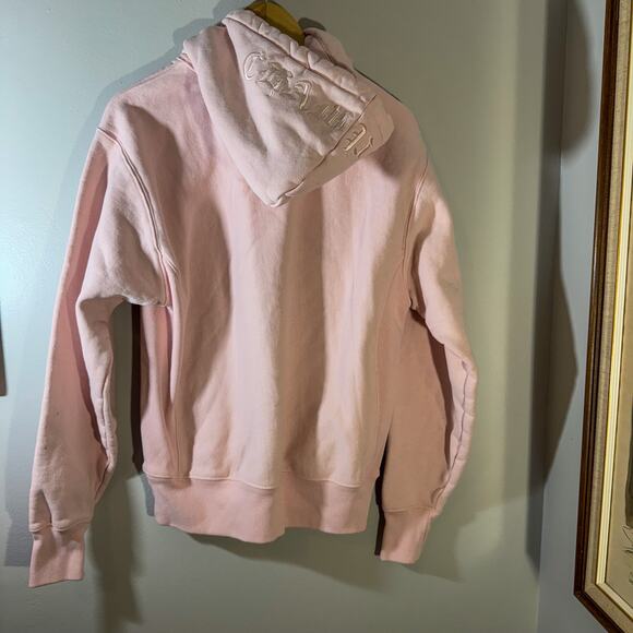 Champion Reverse Weave Pink Hoodie: Gothic Embroidered Script & Baby Pink - Picture 3 of 10